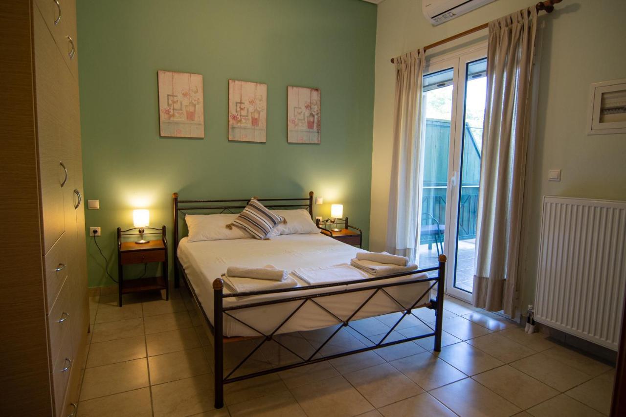 Tsertos Apartments Kamena Vourla Dış mekan fotoğraf