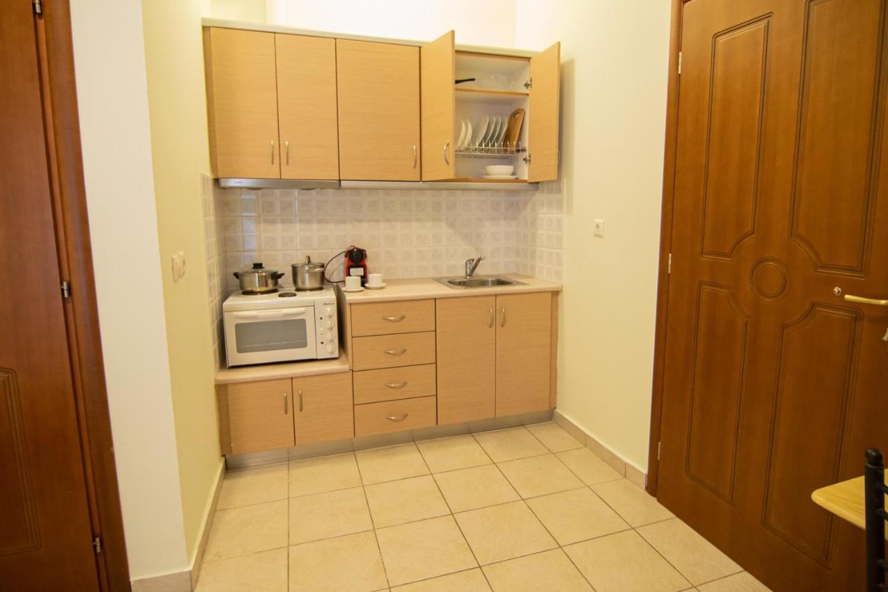 Tsertos Apartments Kamena Vourla Dış mekan fotoğraf