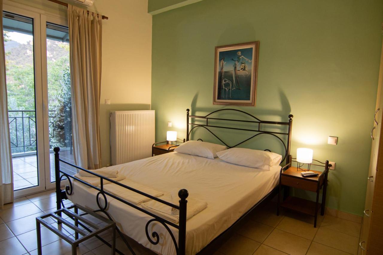 Tsertos Apartments Kamena Vourla Dış mekan fotoğraf