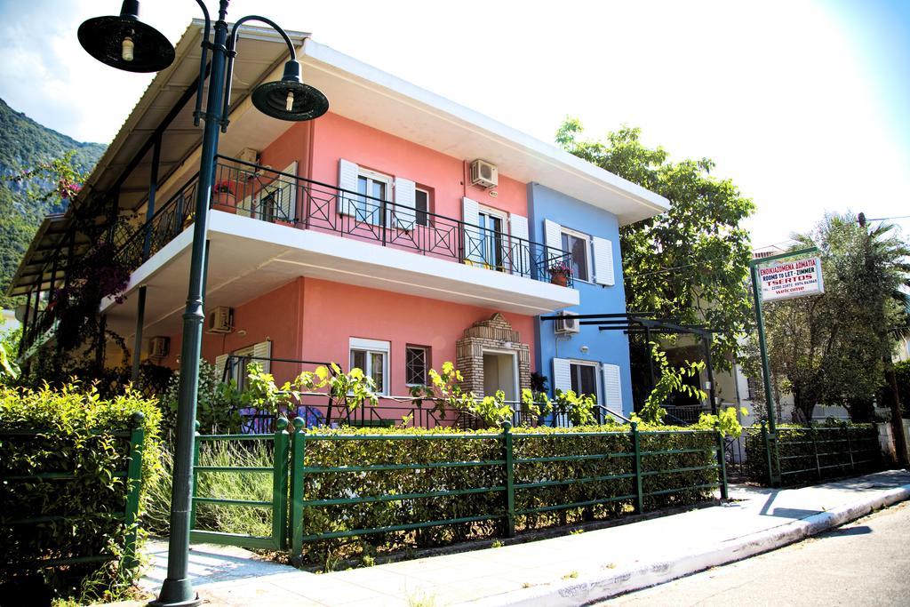 Tsertos Apartments Kamena Vourla Dış mekan fotoğraf