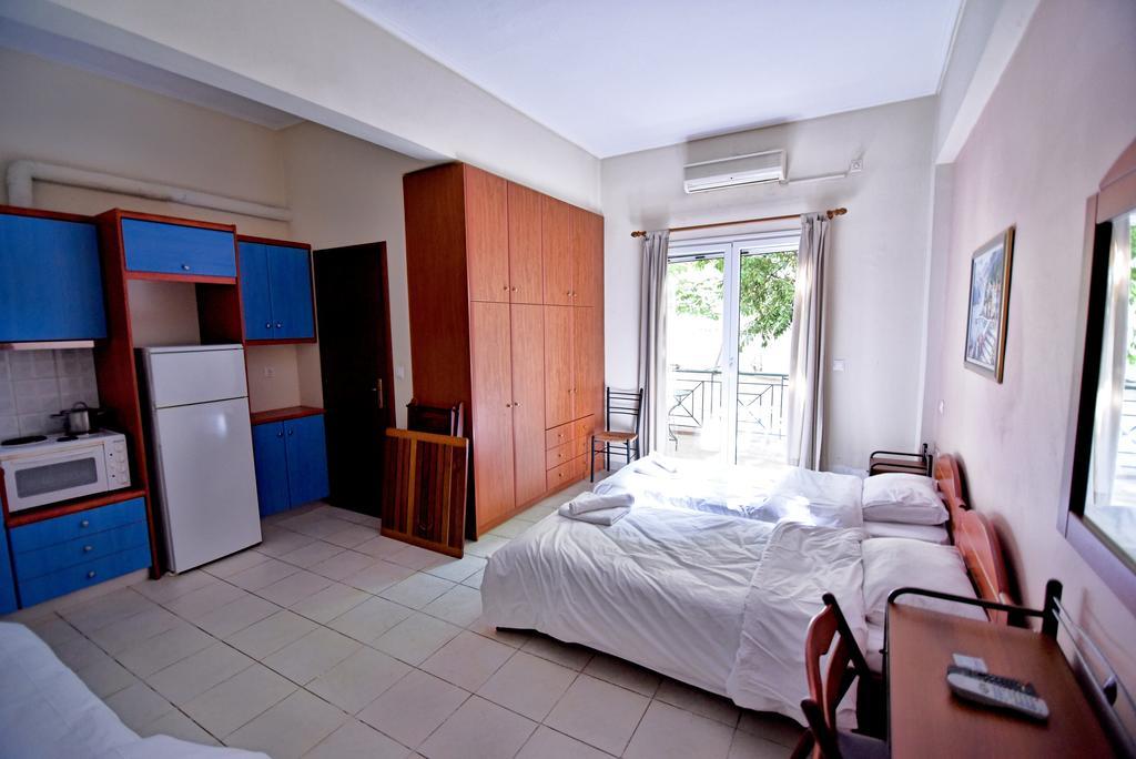 Tsertos Apartments Kamena Vourla Dış mekan fotoğraf
