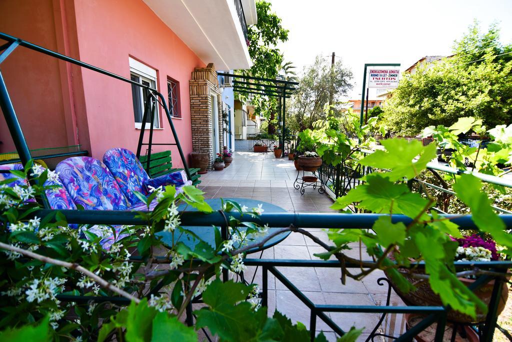 Tsertos Apartments Kamena Vourla Dış mekan fotoğraf